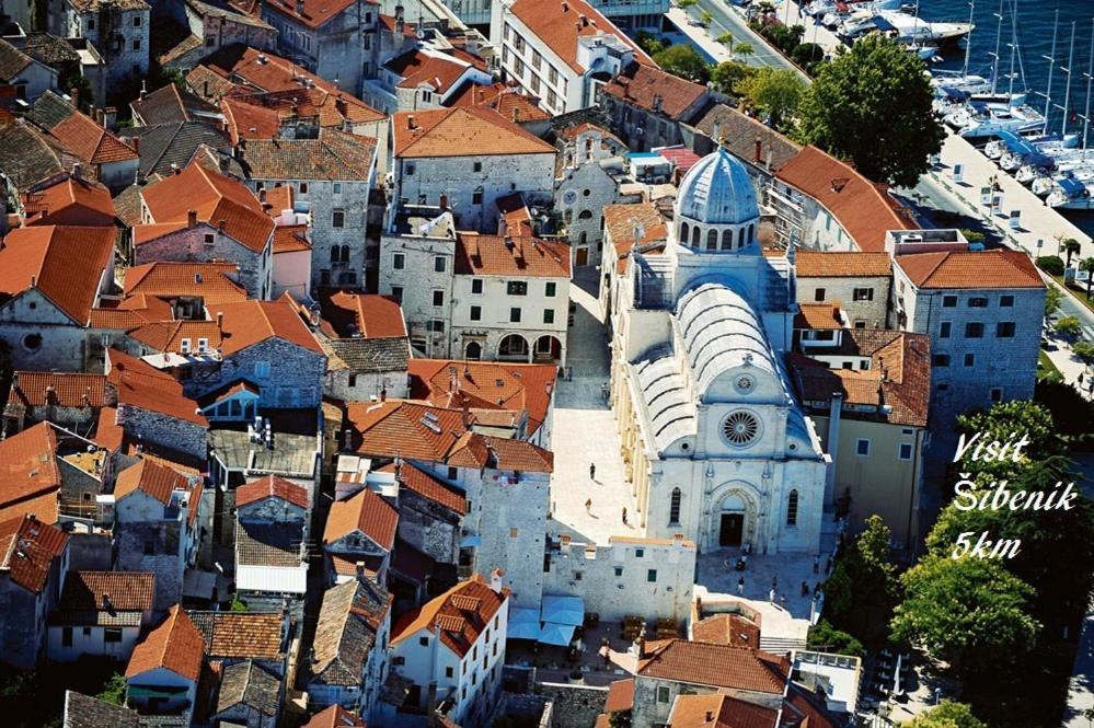 Rooms Krnic Sibenik Bagian luar foto